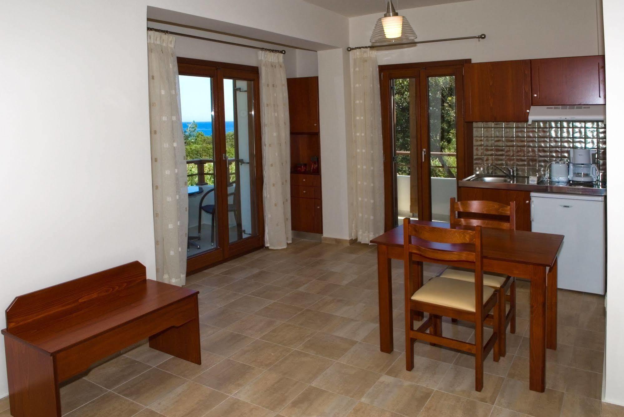 Syia Hotel Soúgia Luaran gambar